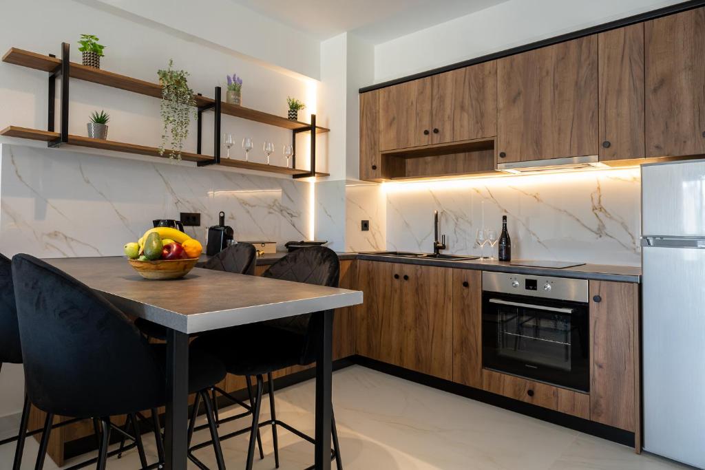 Ruby Luxury Suites - 13