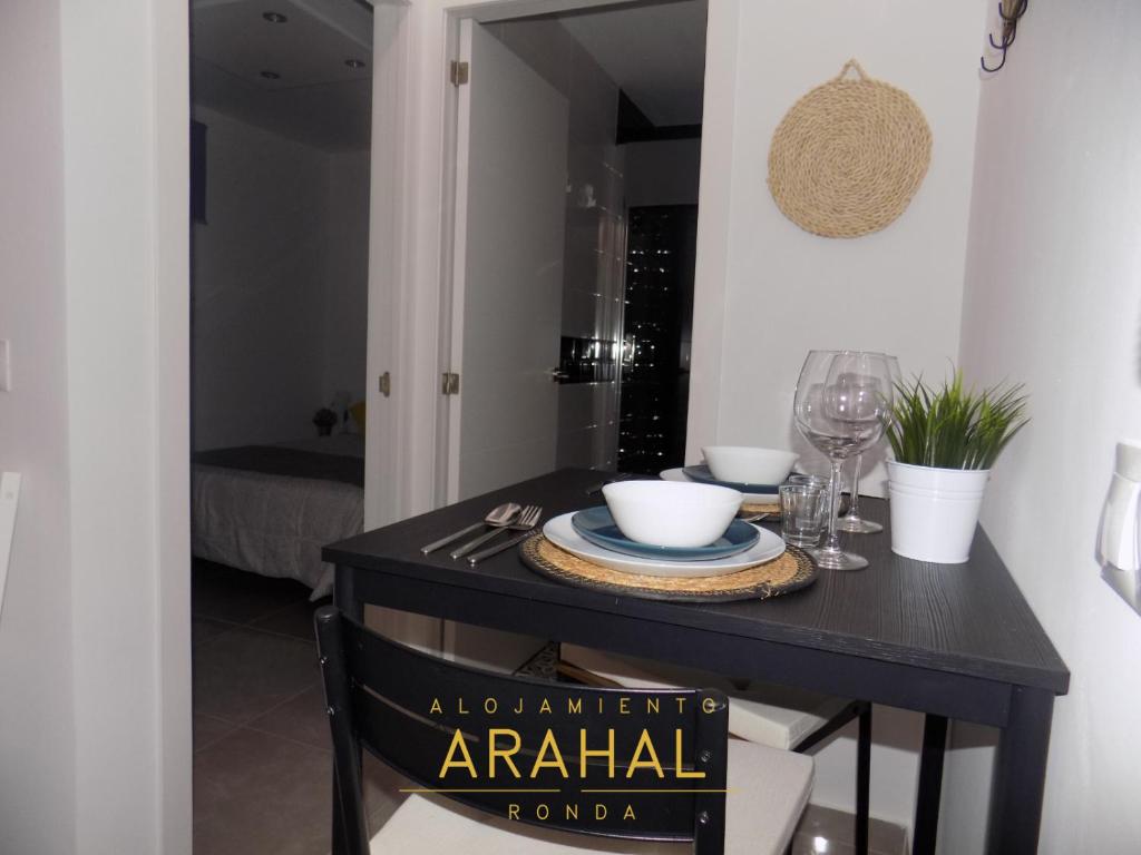 ALOJAMIENTO ARAHAL - RONDA - 18