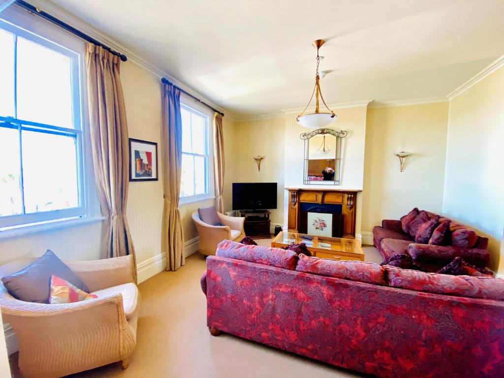 The Esplanade Hotel - Resim 4