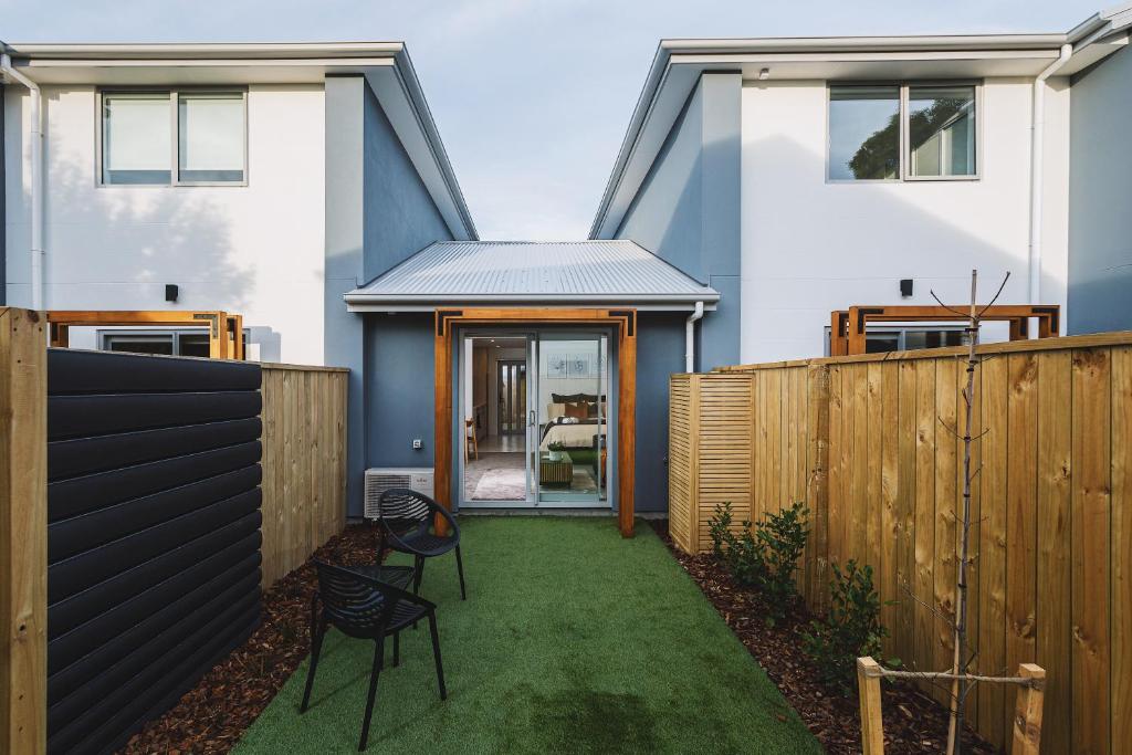 1 bed Central City Deluxe w/carpark - Resim 6