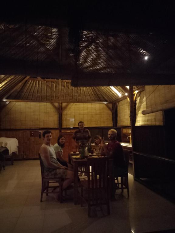 Restaurace v ubytování Pondok Diana Yuki