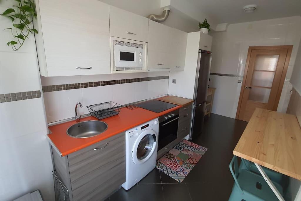 A kitchen or kitchenette at El Rincón de Gabriela
