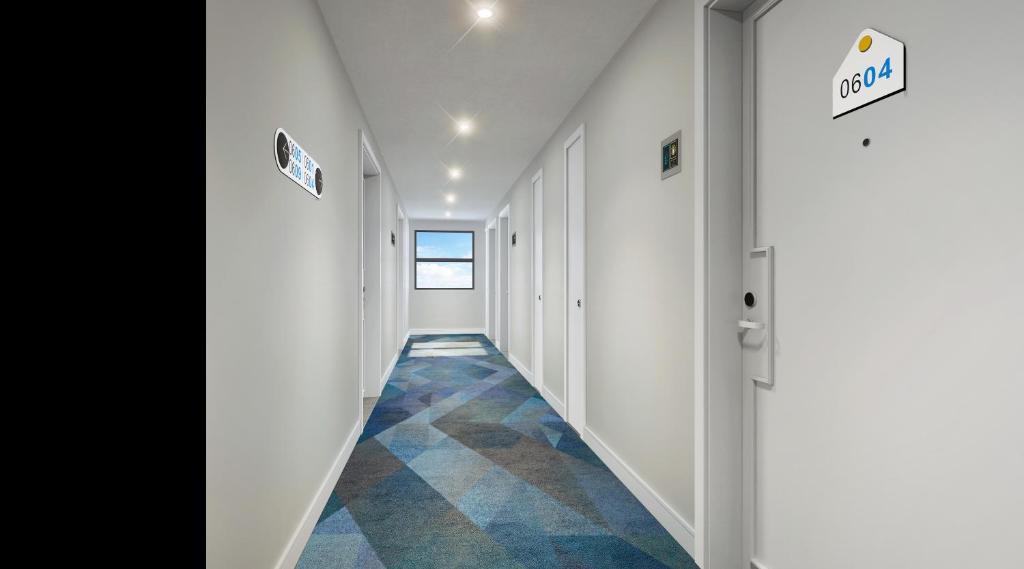 Holiday Inn Express & Suites Singapore Novena by IHG - Standard Queen Room