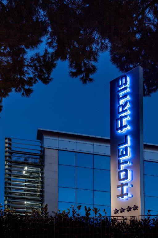 Hotel Artis - Resim 12