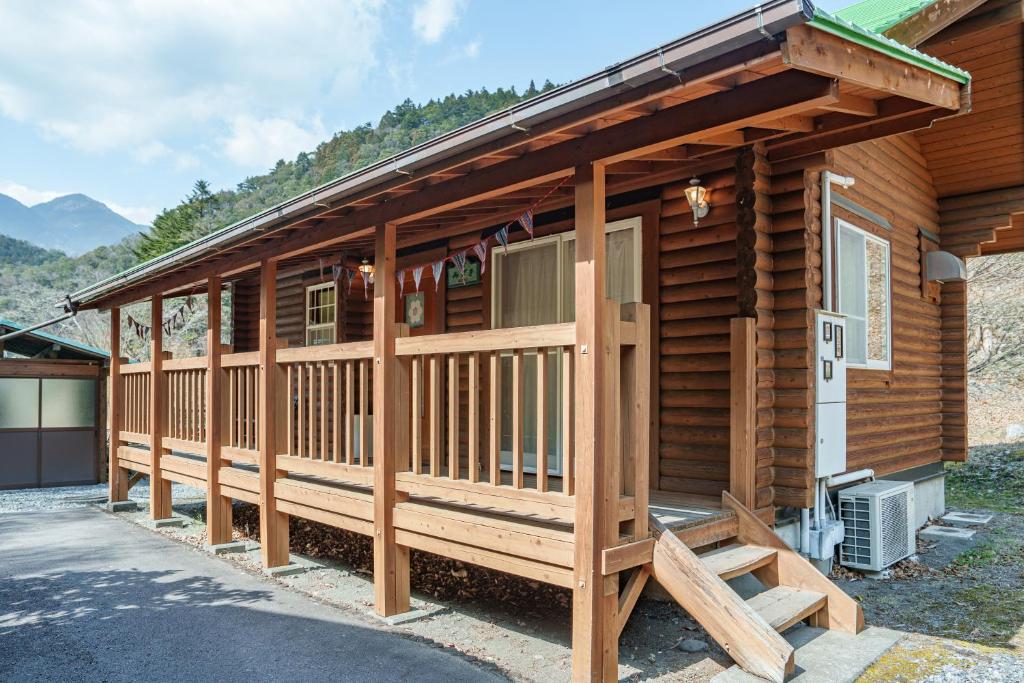 Nespecifikovaný výhled na hory nebo výhled na hory při pohledu z apartmánu
