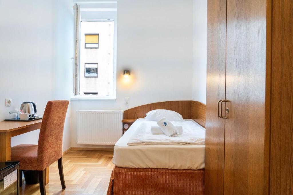 
Standard Single Room
