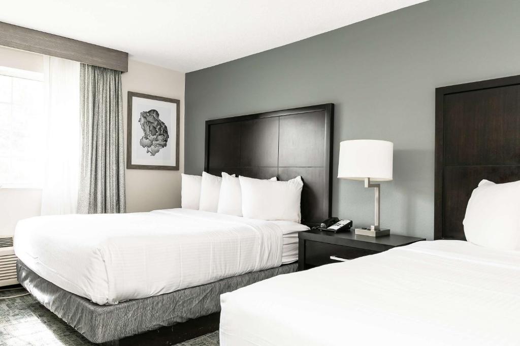 Best Western Inn & Suites San Diego Zoo -SeaWorld Area - 