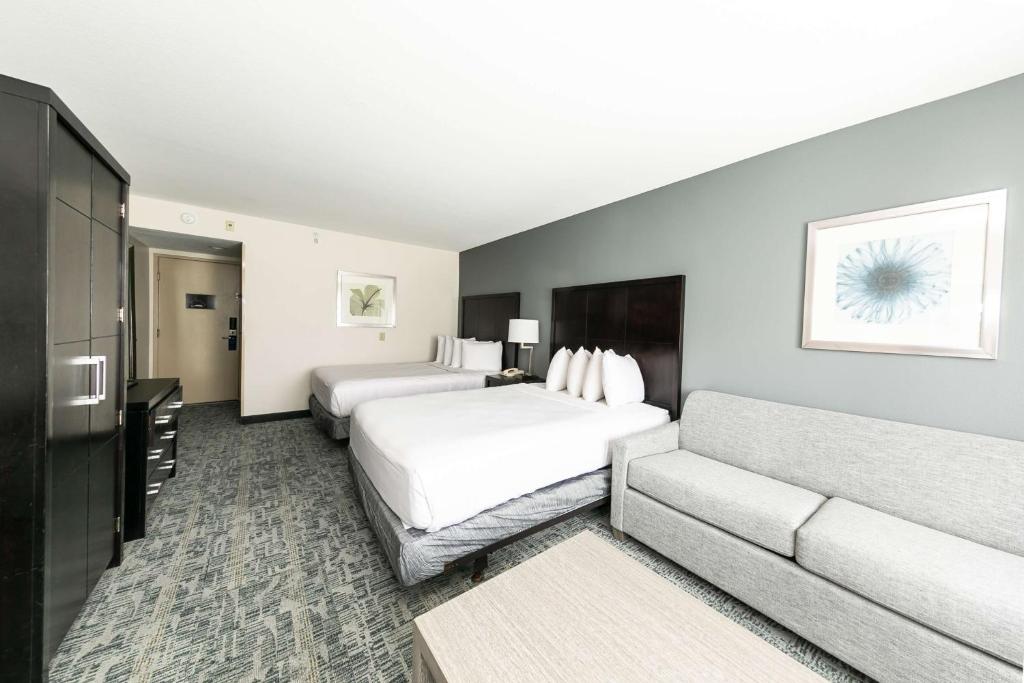 Best Western Inn & Suites San Diego Zoo -SeaWorld Area - 