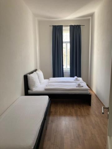 Erbenova Apartments - Resim 8