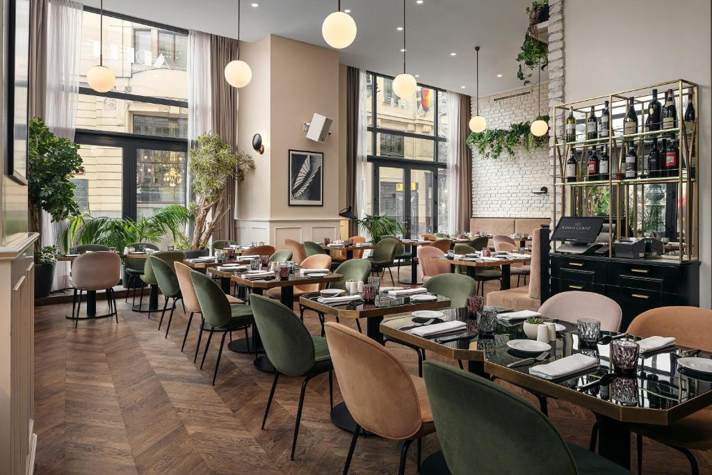 Hotel KINGS COURT - Resim 3