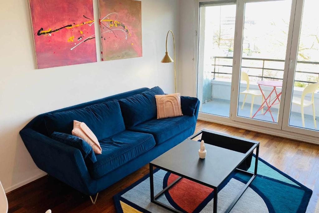 Uma &aacute;rea de estar em Cosy 39m with terrace in Aubervilliers