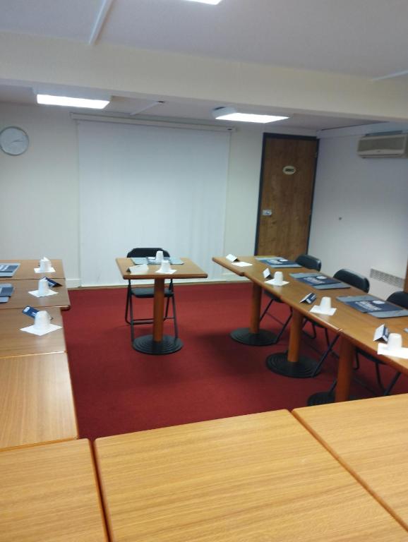 Konferenční prostory v ubytování Kyriad Montargis Amilly