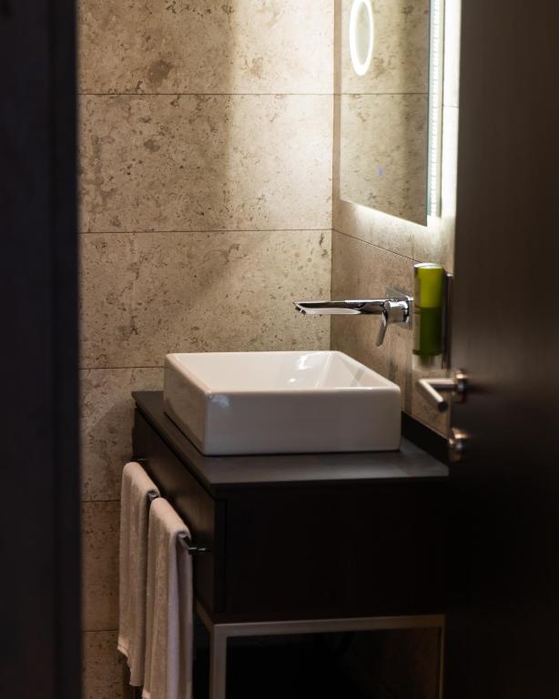 Fotografie z fotogalerie ubytování Emery Hotel v destinaci Pristina