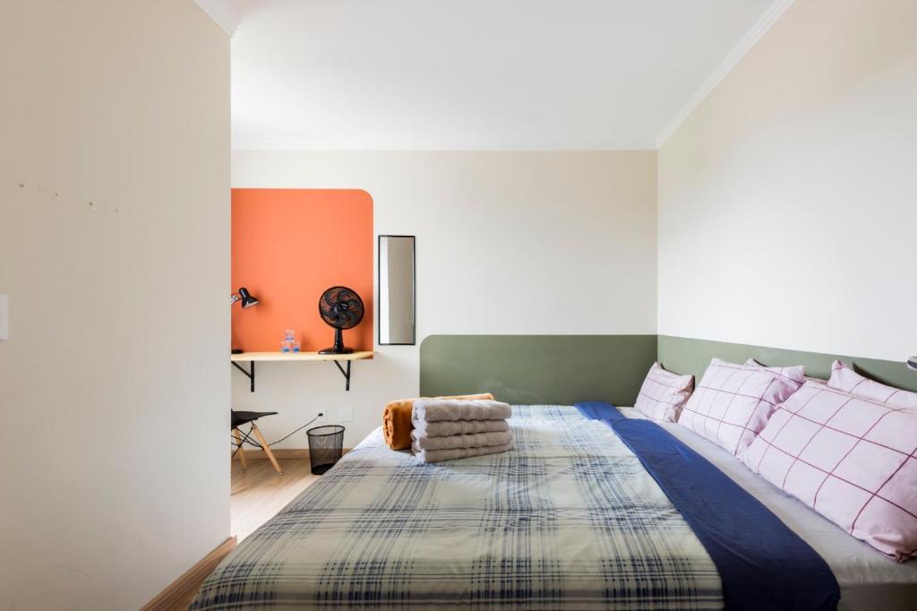 Quarto em Apartamento Próximo ao Aeroporto de Guarulhos GRU