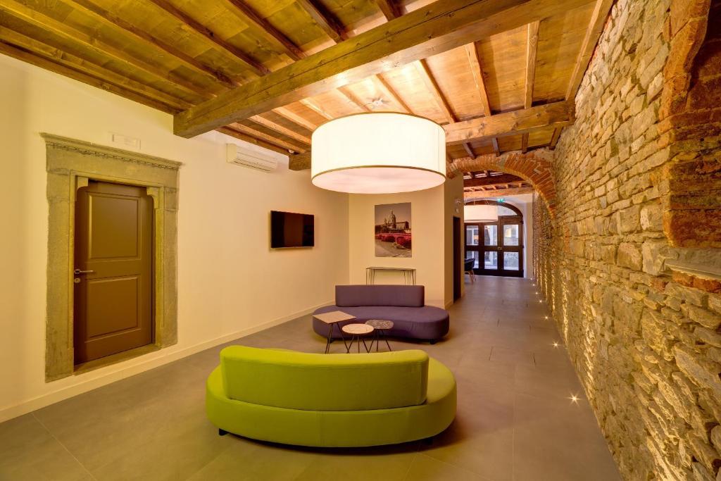 Palazzo Mannaioni Suites - Resim 13