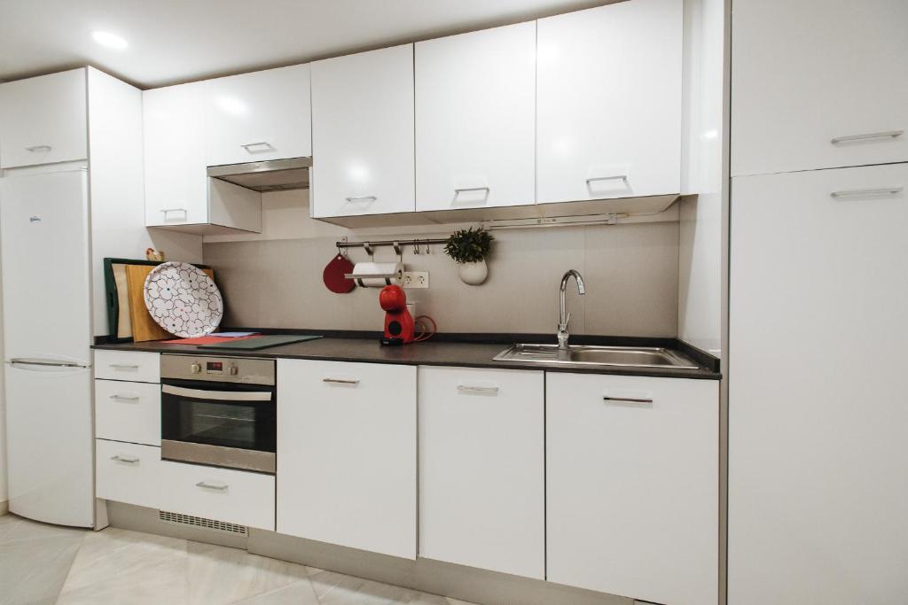 Kuchnia lub aneks kuchenny w obiekcie Apartamento cerca de la catedral