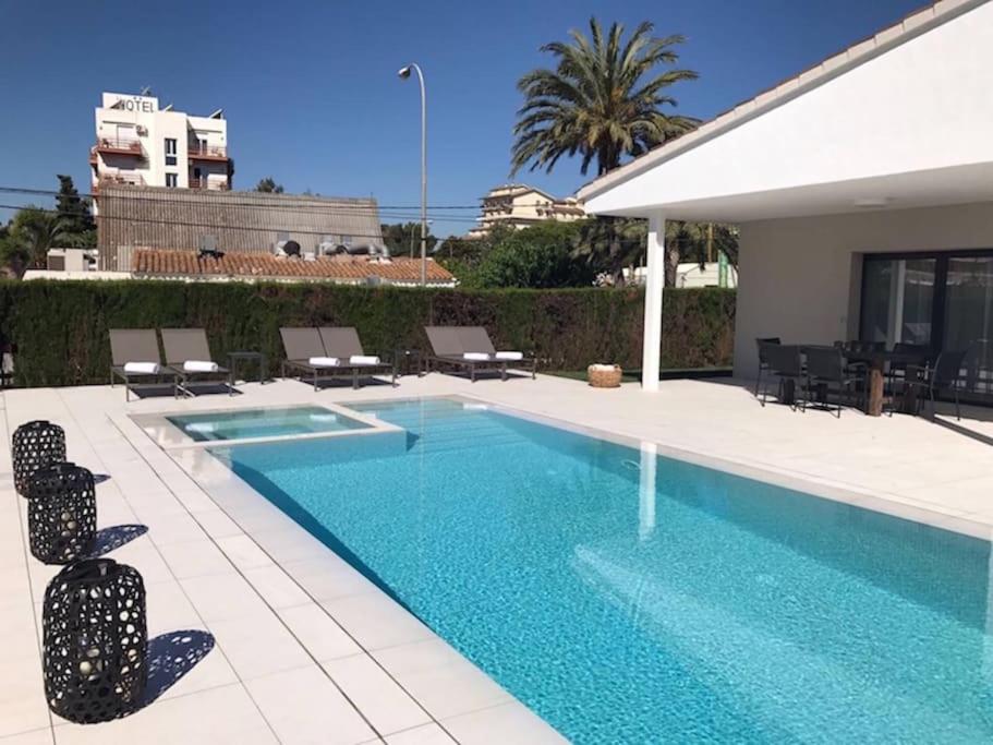 Fotografie z fotogalerie ubytování Villa Nostra v destinaci Benicàssim