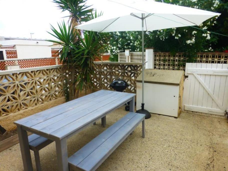 Balkón alebo terasa v ubytovaní Pavillon T3 proche de la plage TERRASSE GARAGE PARKING