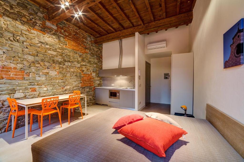 Palazzo Mannaioni Suites - Resim 9