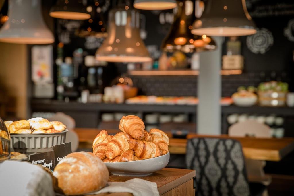 Motel One Innsbruck - Resim 23