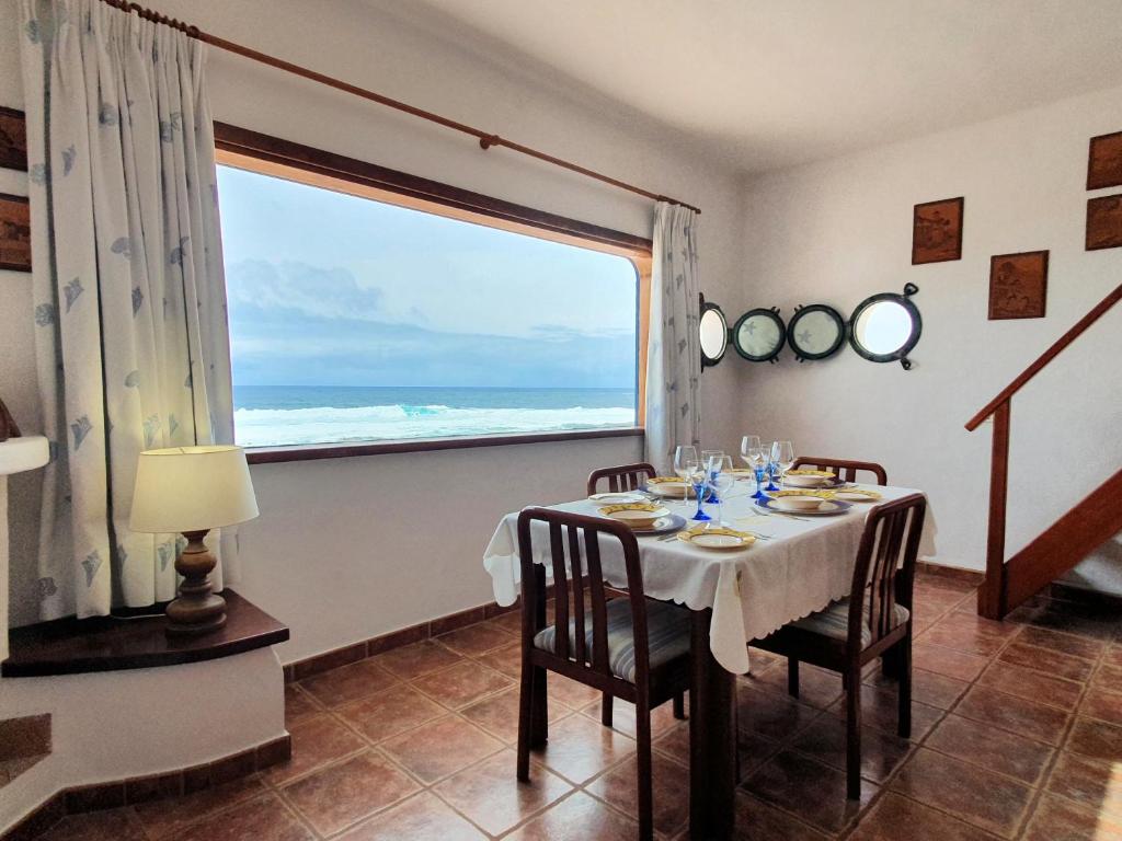 A seating area at Lanzarote Casa azul