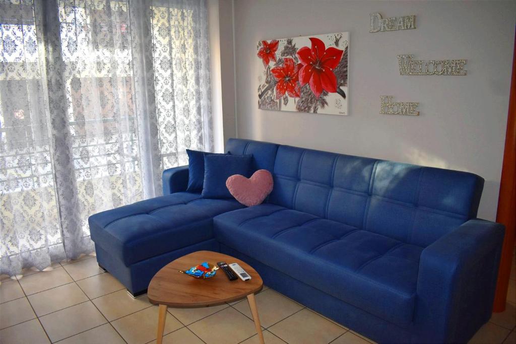 Posedenie v ubytovaní Chara's Home