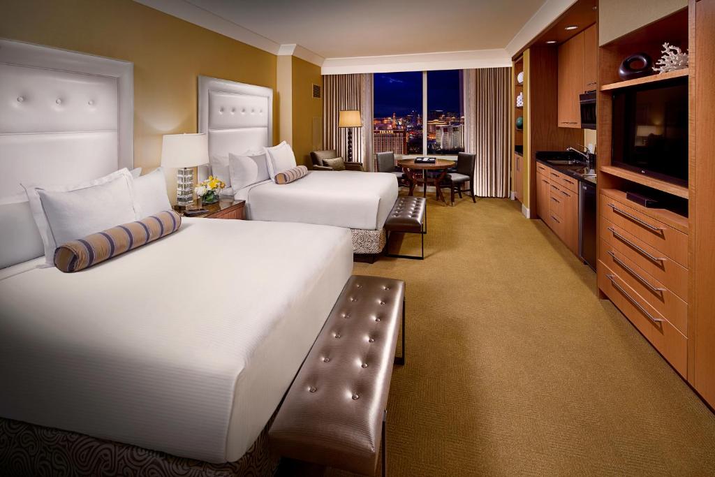 Ein Bett oder Betten in einem Zimmer der Unterkunft Trump International Hotel Las Vegas
