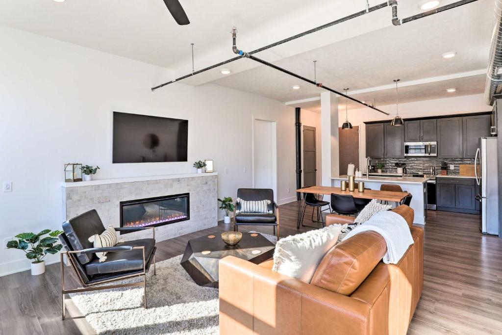 Image showcasing Related Rentals - Luxury Apartments in NYC, CHI, DC, SF, LA & BOS