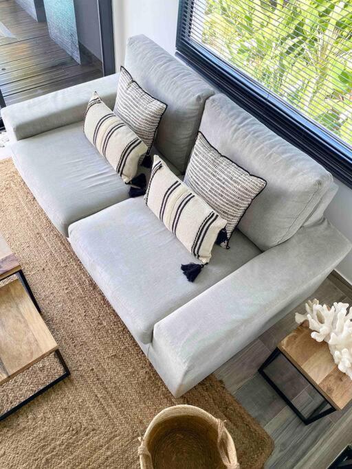 Area soggiorno di CASA FERDI 1, logement entier avec piscine privée