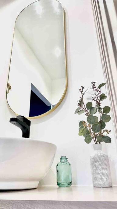 Foto dalla galleria di CASA FERDI 1, logement entier avec piscine privée a Le Marin