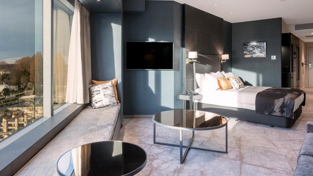 Travel Proud Crowne Plaza Christchurch by IHG - Junior King Suite Con Soggiorno