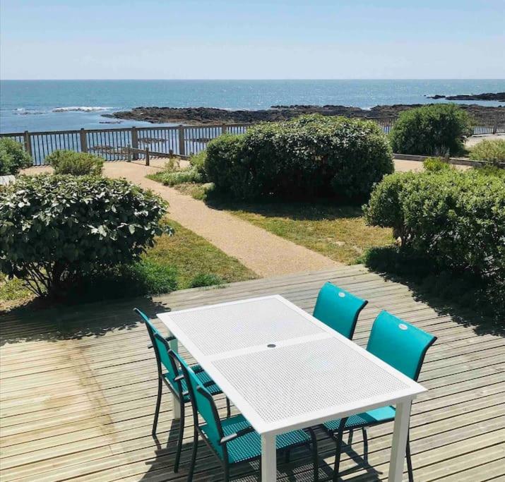 Fotografia z galérie ubytovania Std terrasse & jardinet vue océan & accès plage v destinácii Batz-sur-Mer