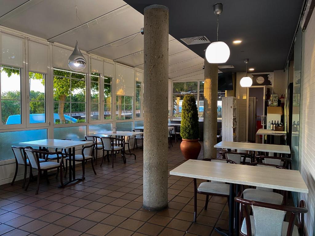 Restaurace v ubytování Hotel La Colina