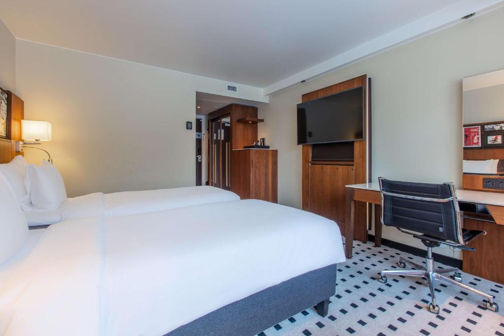 TV a/nebo společenská místnost v ubytování Radisson Blu Scandinavia Hotel, Oslo
