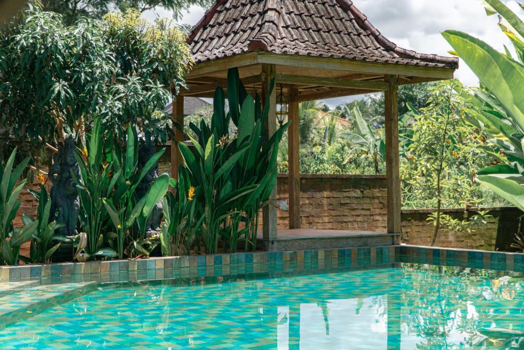 Umadhatu Resort by Amerta - Houten Privébad Met Twee Slaapkamers