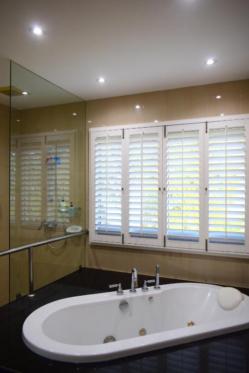 Seapine Beach Golf and Resort Hua Hin - Resim 5