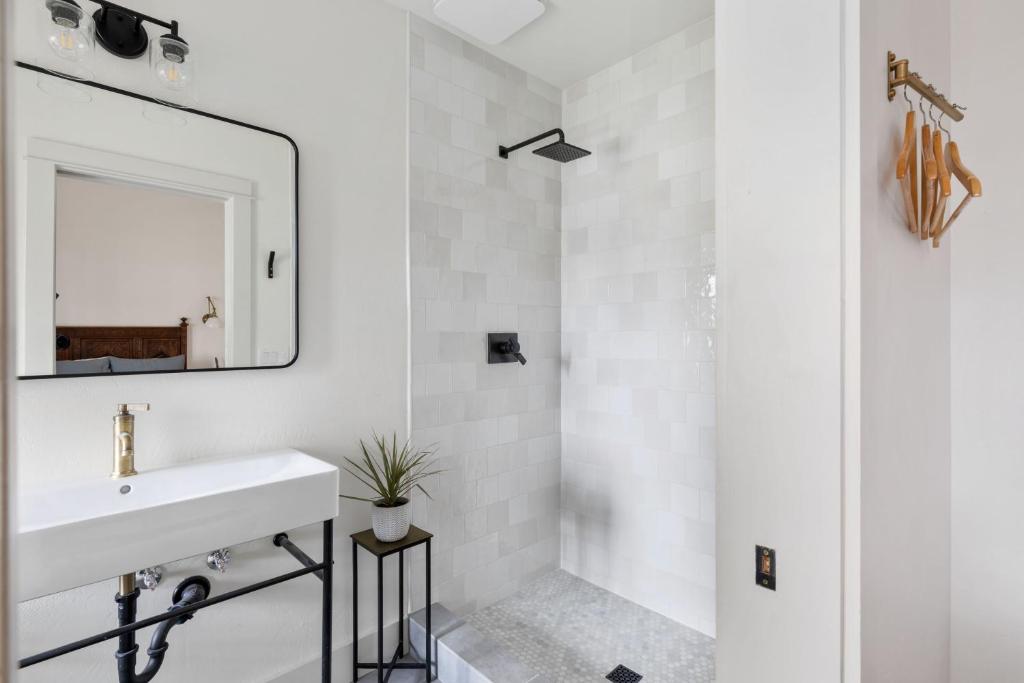 Magnolia Hotel - Habitación Queen