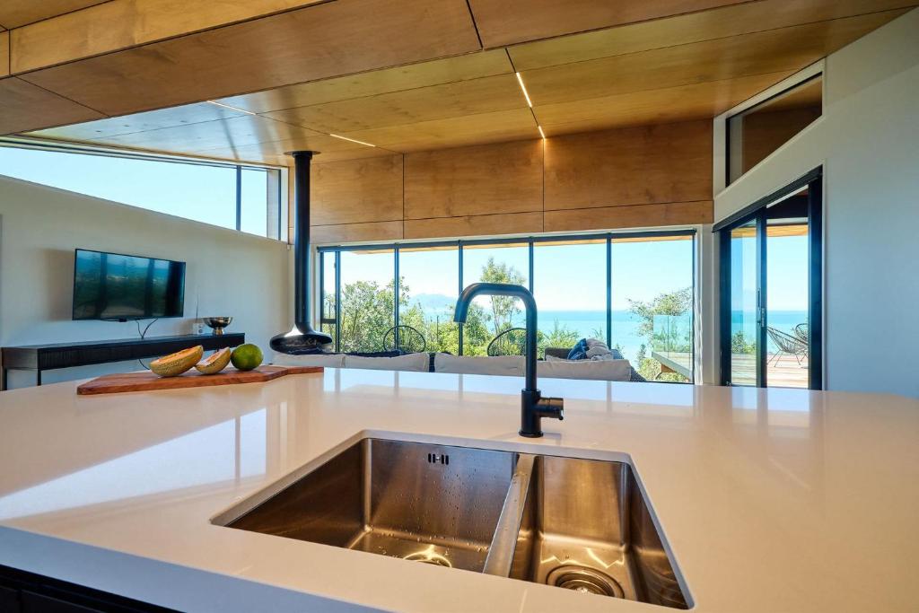 On The Edge Luxury - Resim 4