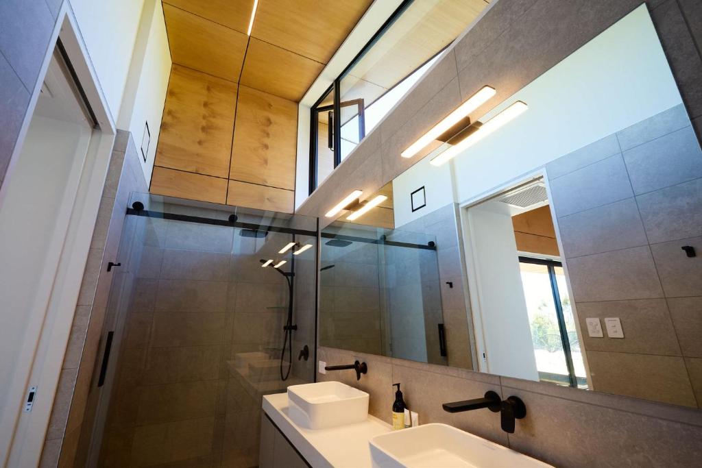 On The Edge Luxury - Resim 42