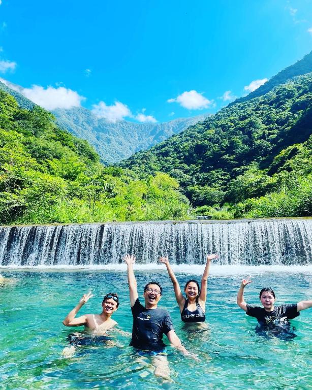 &#x9752;&#x5E74;&#x65C5;&#x9928;&#x9644;&#x8FD1;&#x7684;&#x81EA;&#x7136;&#x666F;&#x89C0;