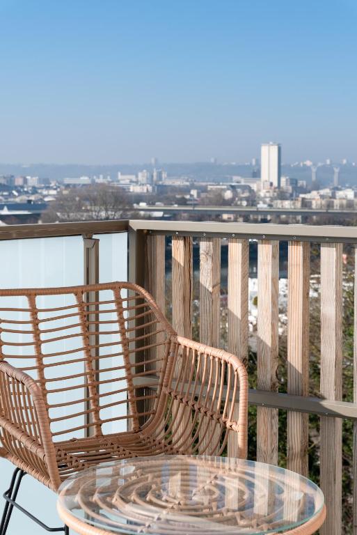 Balkón alebo terasa v ubytovaní Rouen, Vue sur la Seine #Tokyo