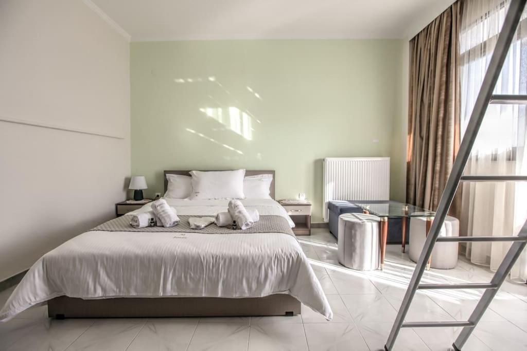 Del Sol #5 Meteora Luxurious Family Suites - 8