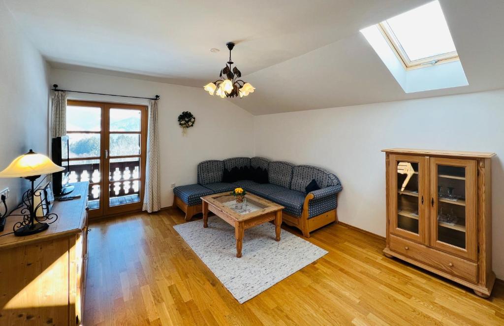 Posezení v ubytování Gästehaus Kleinbuch