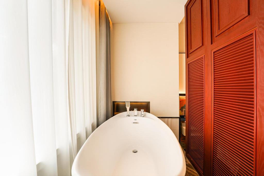 Fotografie z fotogalerie ubytování Houhai Hotel v Pekingu