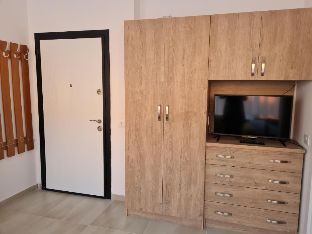 Sunny studio in new complex - Imazhi 5