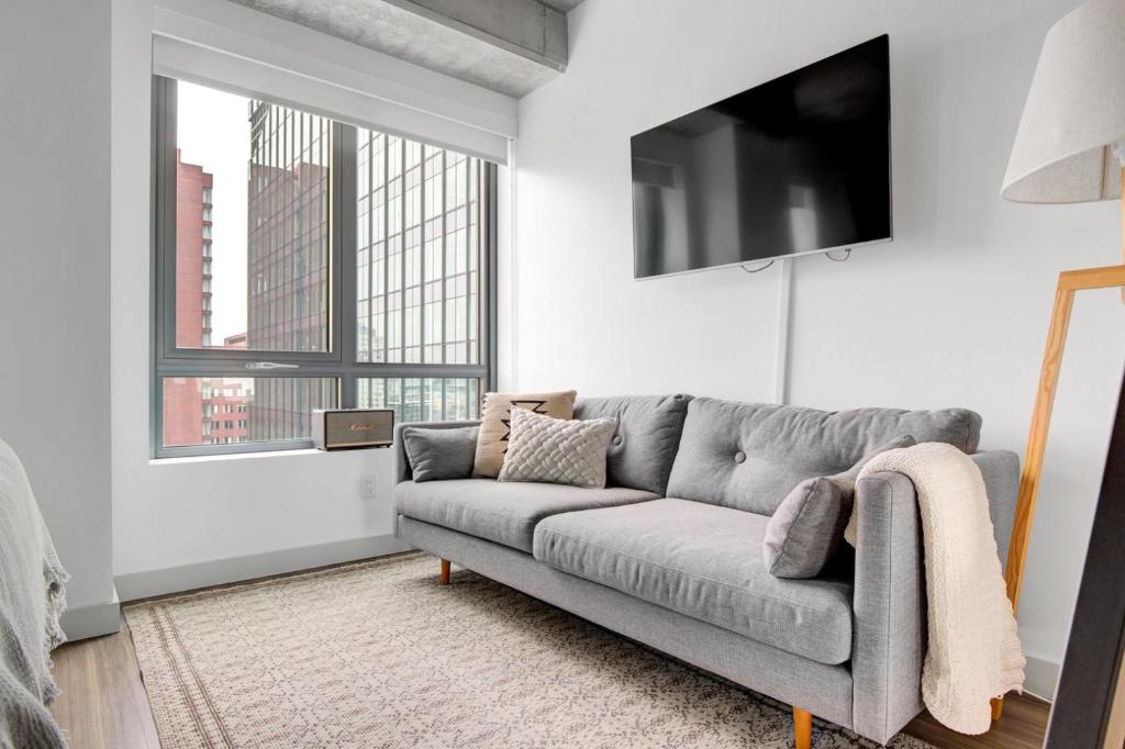 Serene Studio Kendall Sq Gym nr MIT BOS-40, Cambridge (precios ...