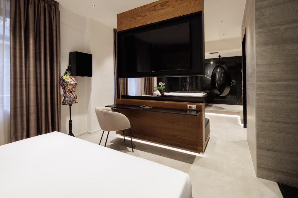 The Corner Duomo Hotel - Resim 44