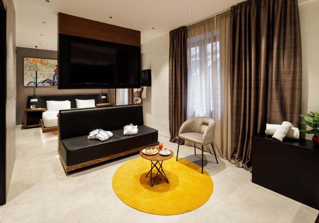 The Corner Duomo Hotel - Resim 15