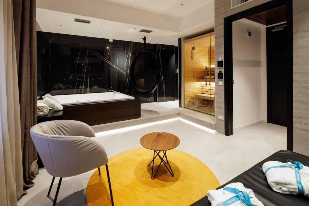 The Corner Duomo Hotel - Resim 43