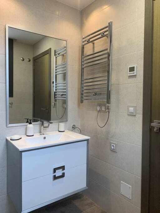 A bathroom at Apartamento de lujo en primera linea de playa